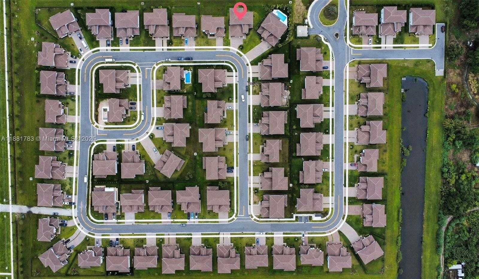 Small Image of 4367 SOUTH WEST 123 LN, Davie Number 28