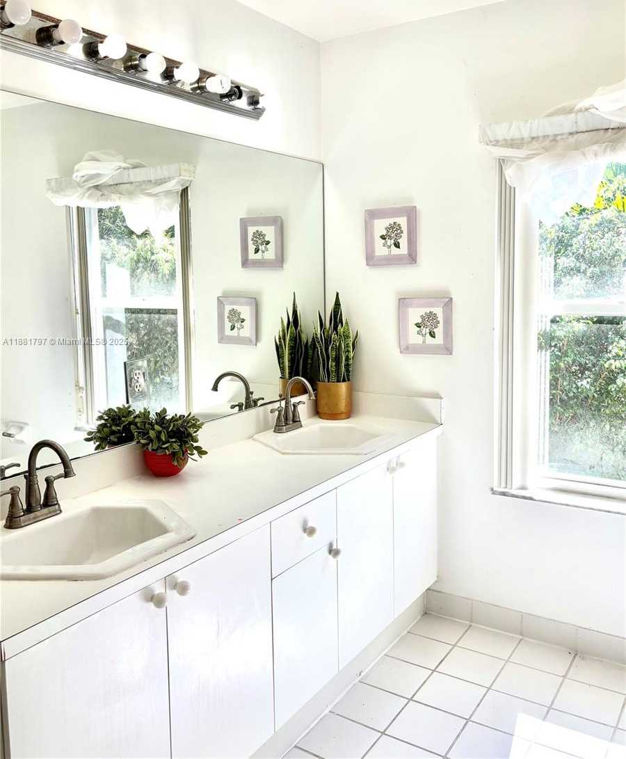 Small Image of 306 NORTH WEST 115TH WAY, Coral Springs Number 15