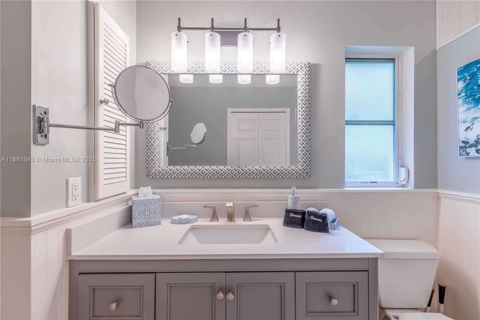 Small Image of 1511 SOUTH WEST 4TH PL, Cape Coral Number 22
