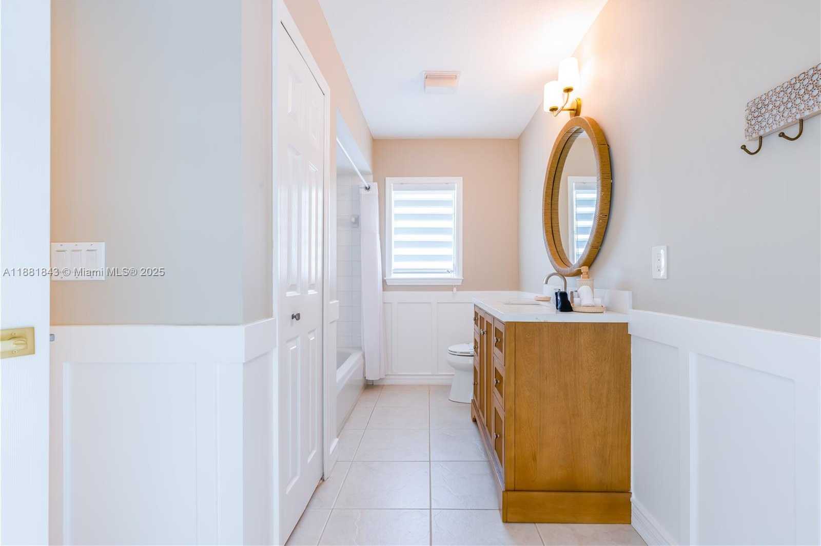 Small Image of 1511 SOUTH WEST 4TH PL, Cape Coral Number 27