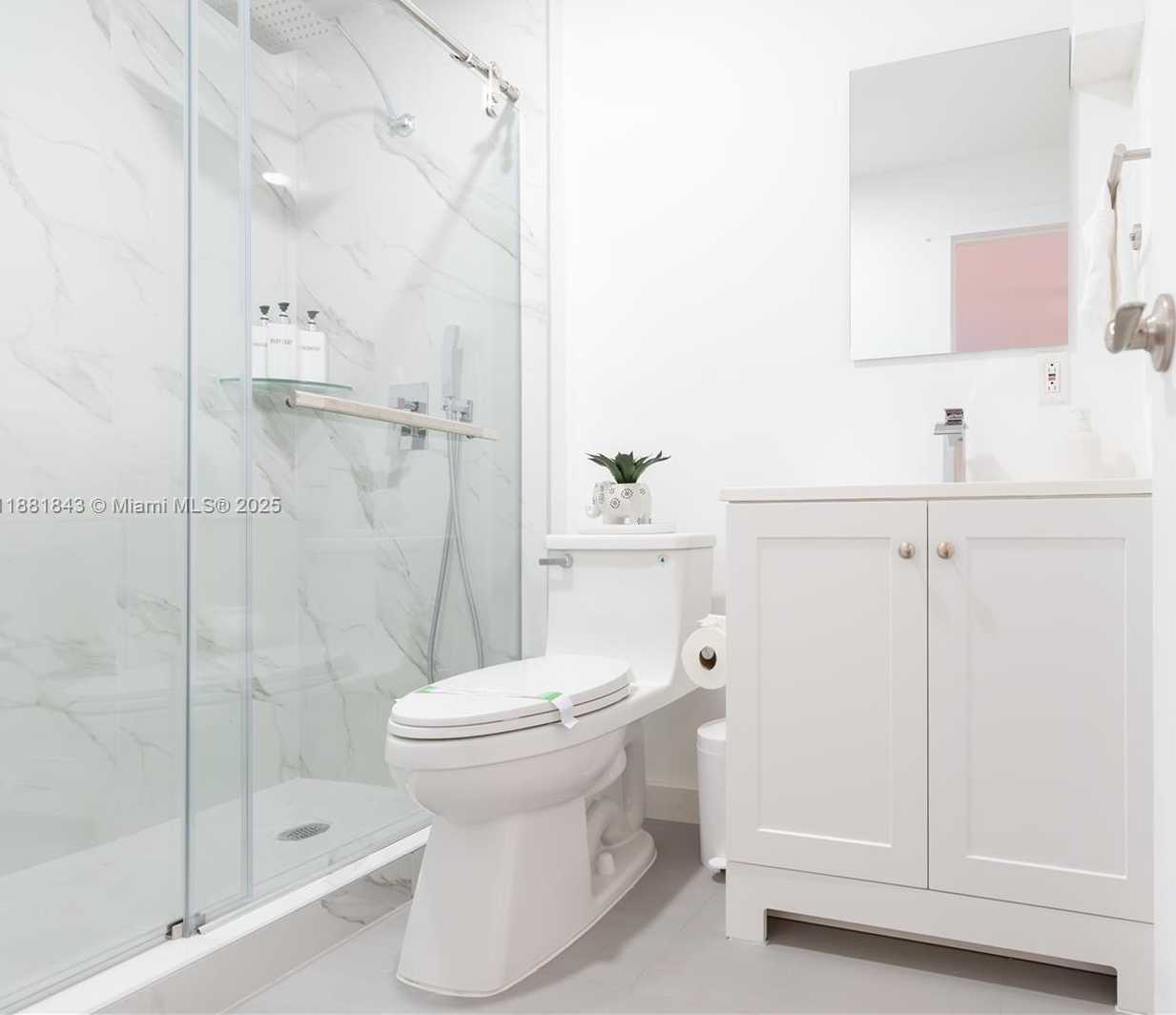 Small Image of 1511 SOUTH WEST 4TH PL, Cape Coral Number 49
