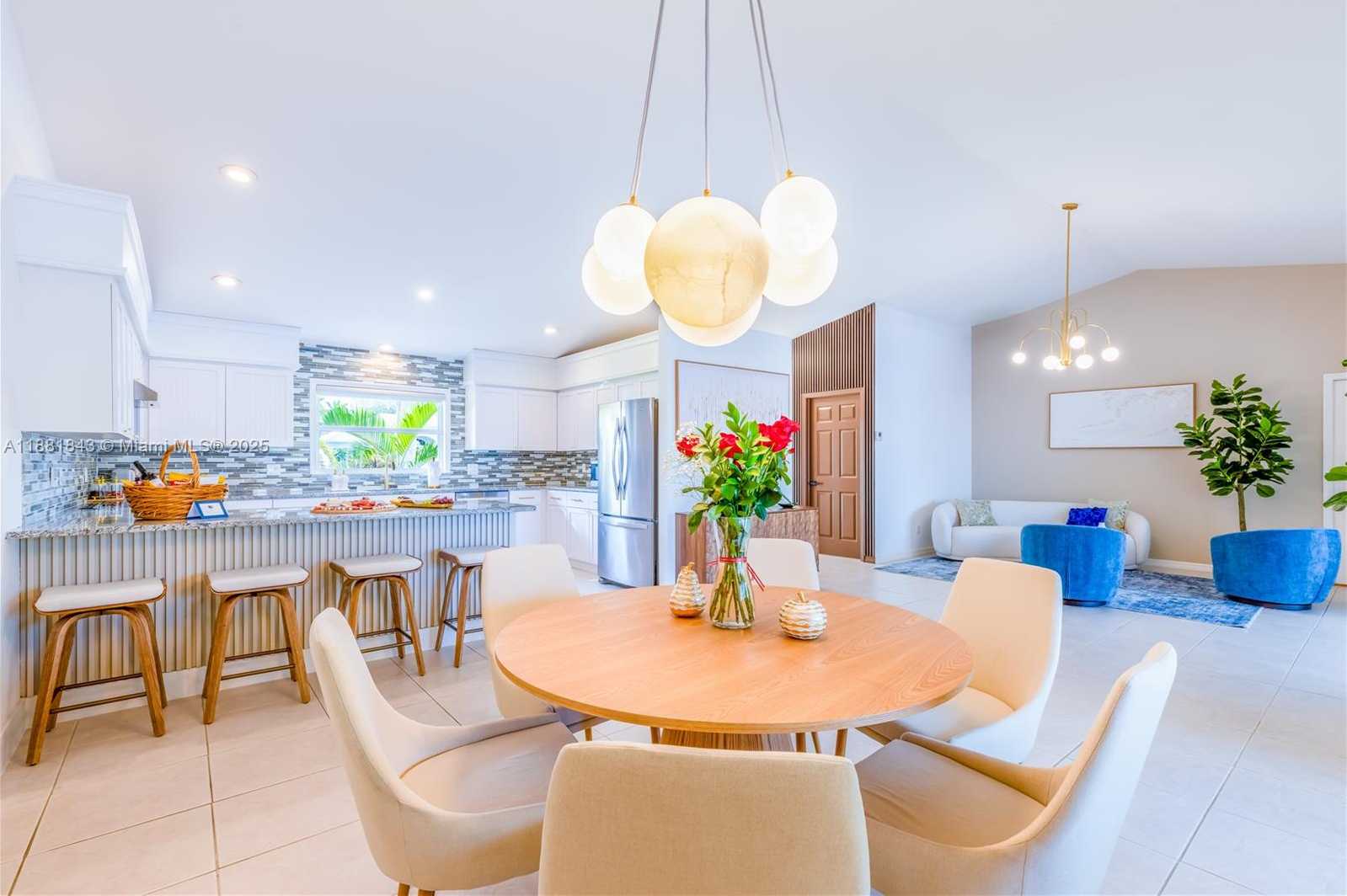 Small Image of 1511 SOUTH WEST 4TH PL, Cape Coral Number 5
