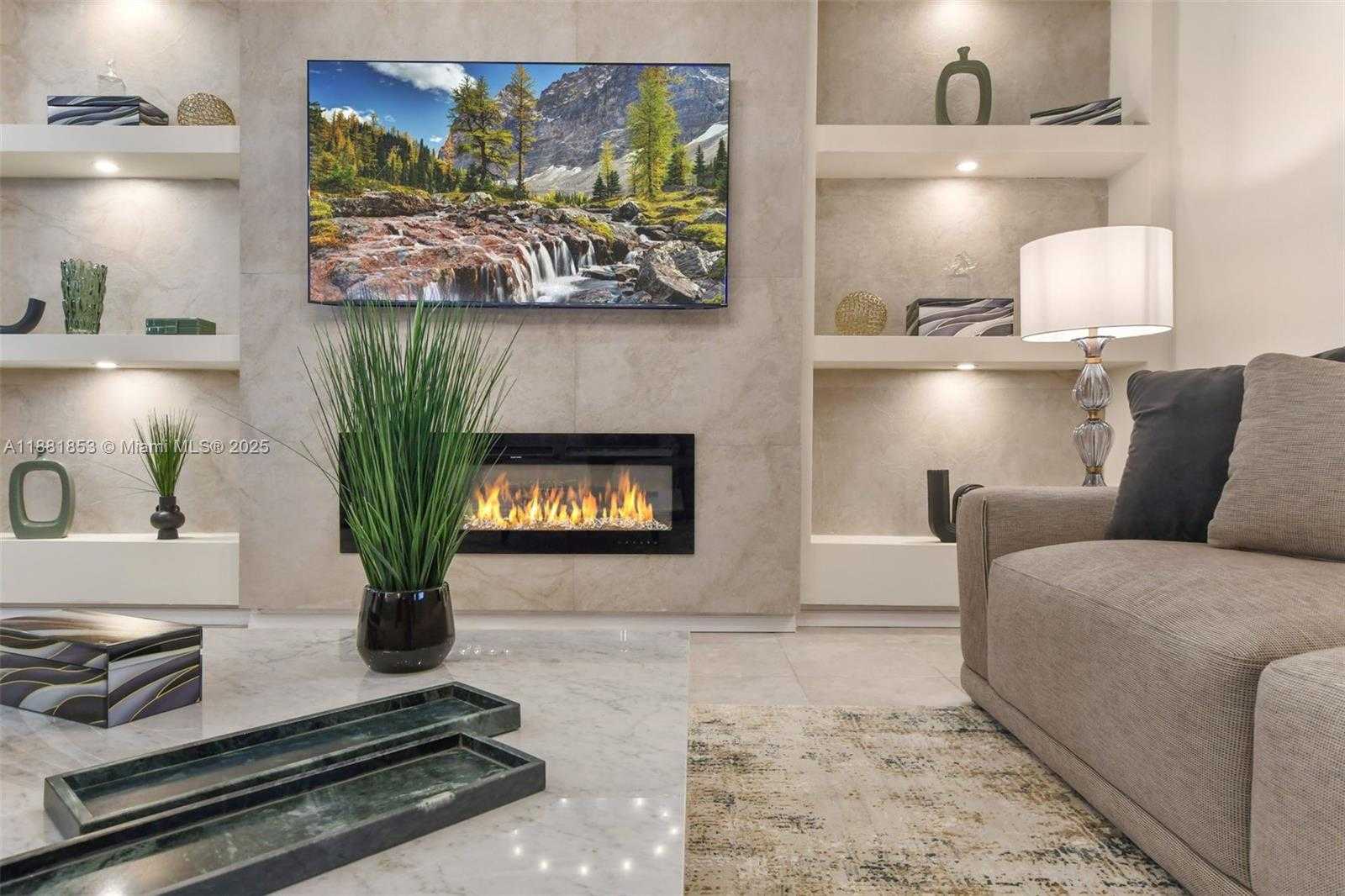 Small Image of 2321 LUXOR DRIVE, Other City - In The State Of Florida Number 4