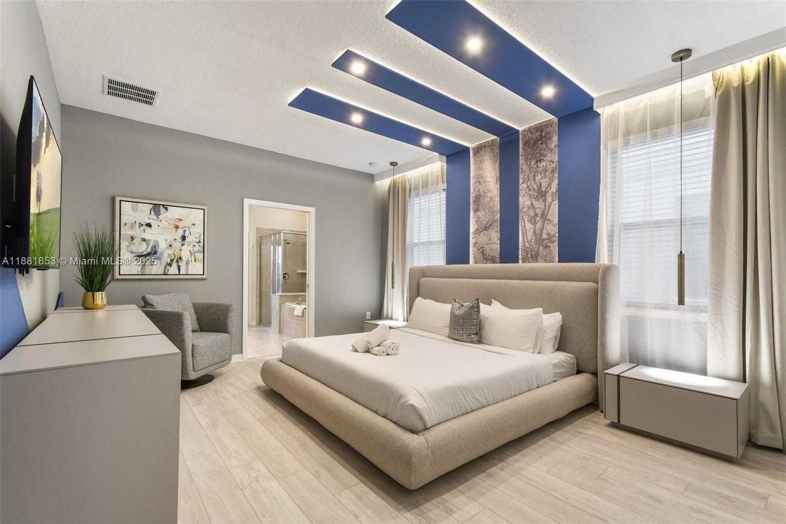 Small Image of 2321 LUXOR DRIVE, Other City - In The State Of Florida Number 8
