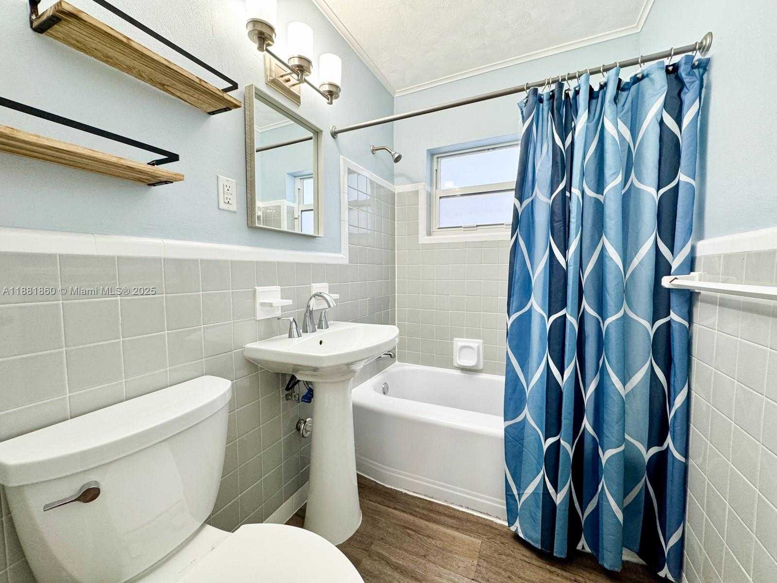 Small Image of 4881 NORTH EAST 2ND AVE, Oakland Park Number 18