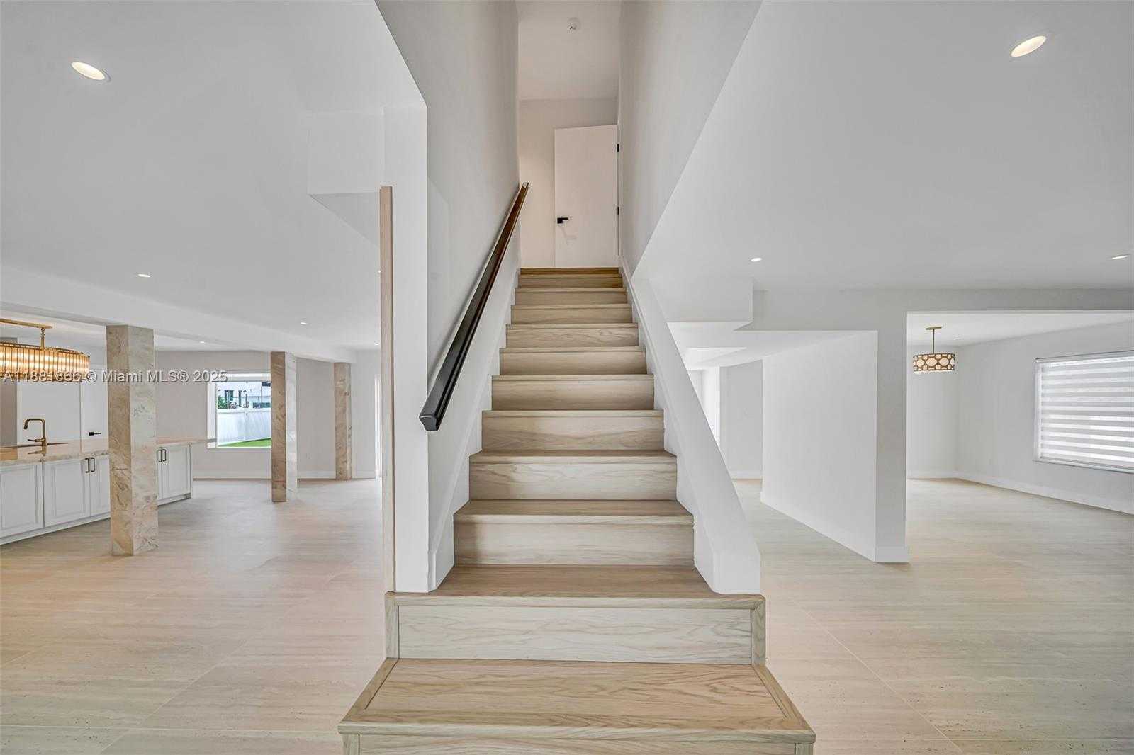 Small Image of 3341 NORTH EAST 170TH ST, North Miami Beach Number 32