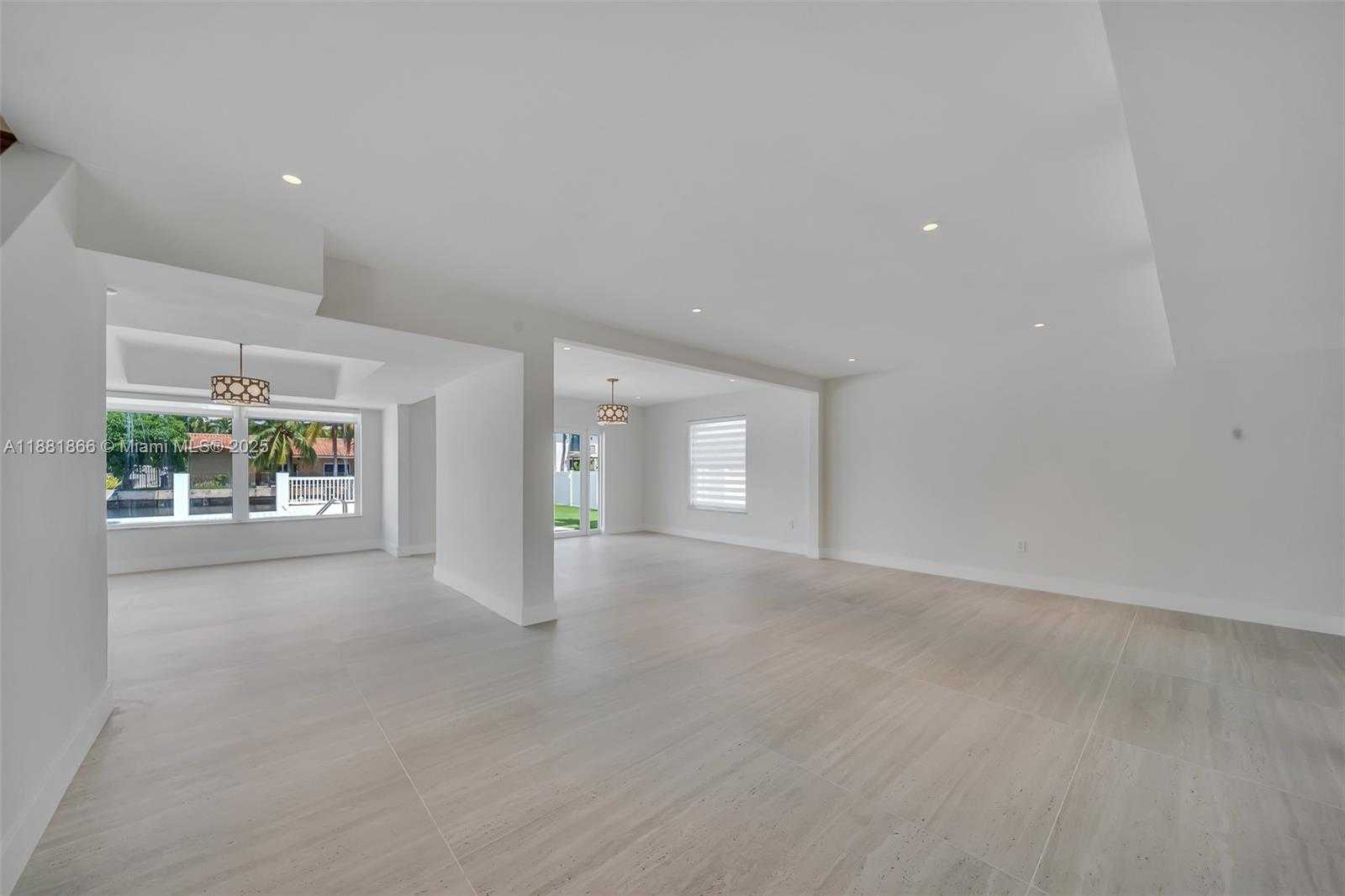 Small Image of 3341 NORTH EAST 170TH ST, North Miami Beach Number 48