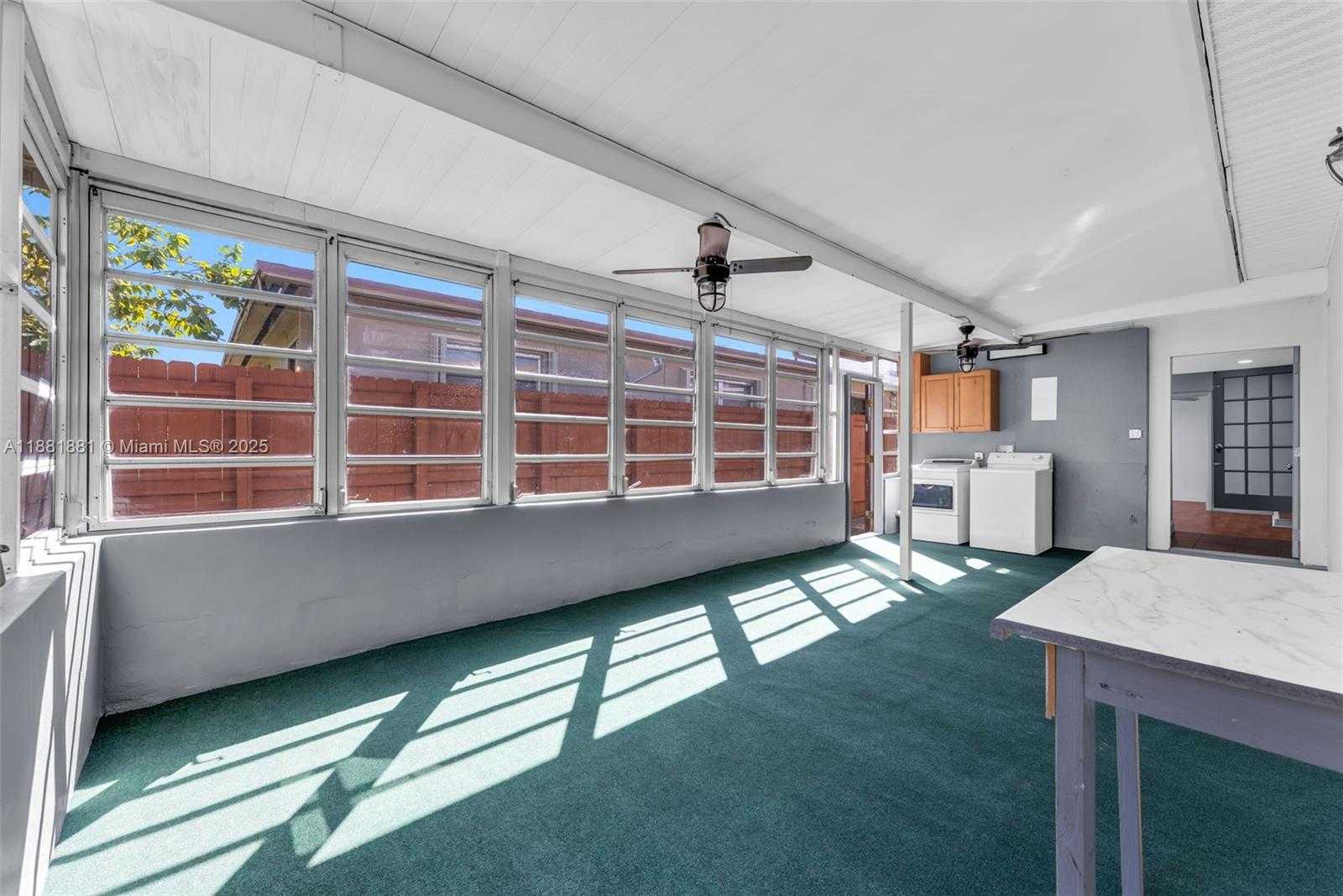 Small Image of 2831 MONROE ST, Hollywood Number 17