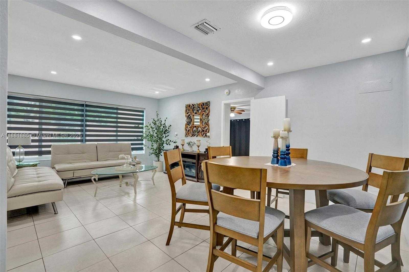 Small Image of 12585 NORTH EAST MIAMI CT, North Miami Number 12