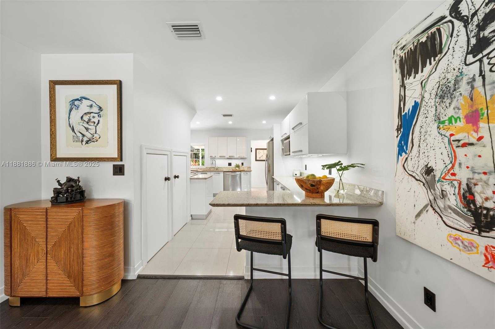 Small Image of 600 NORTH EAST 55TH TER, Miami Number 11