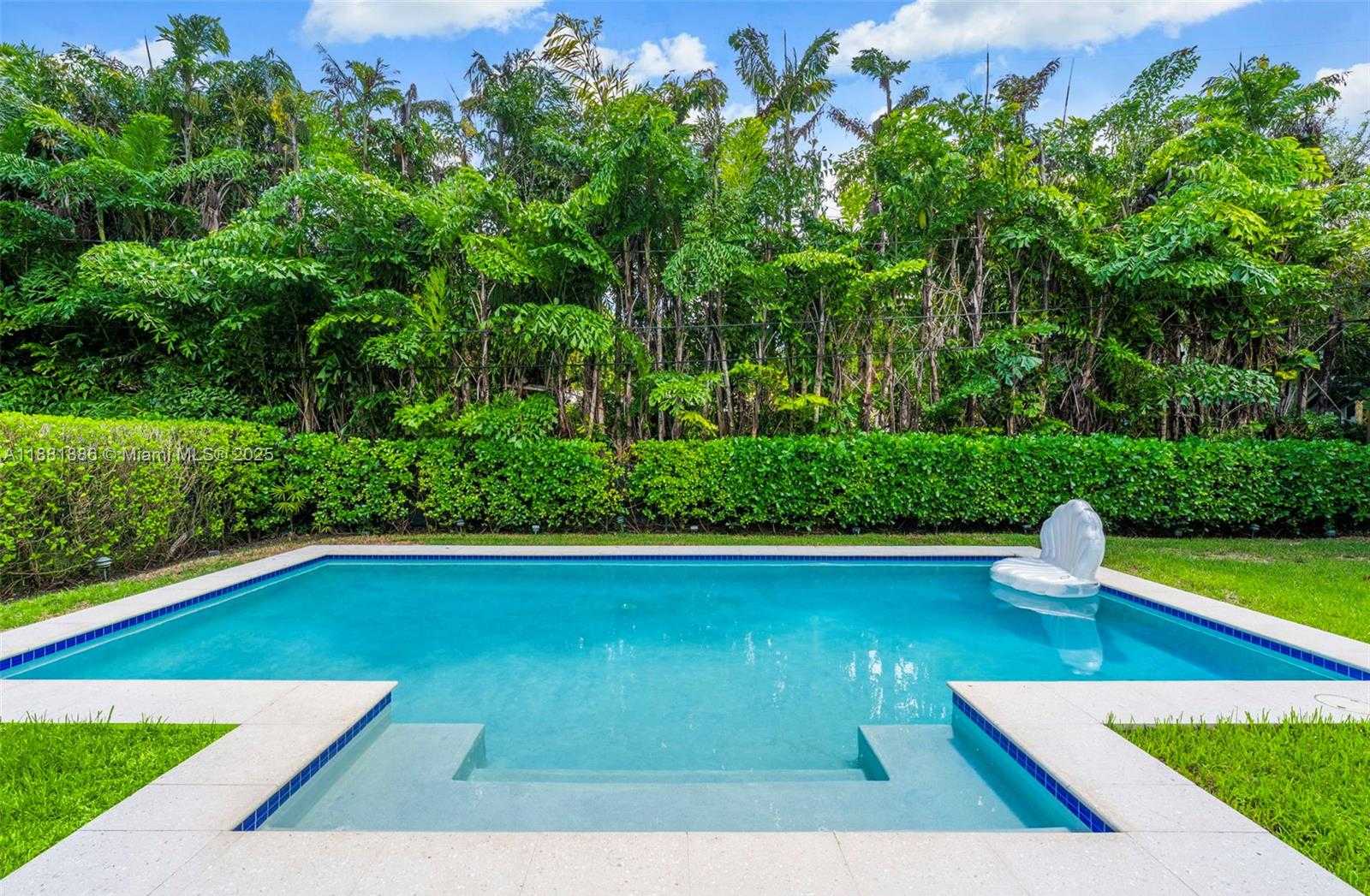 Small Image of 600 NORTH EAST 55TH TER, Miami Number 19