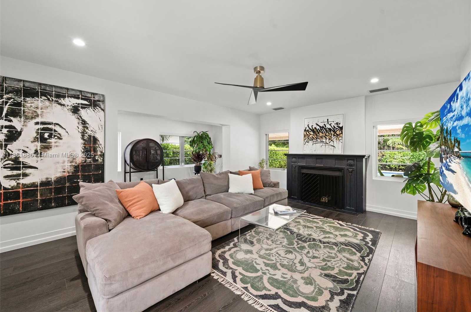 Small Image of 600 NORTH EAST 55TH TER, Miami Number 4