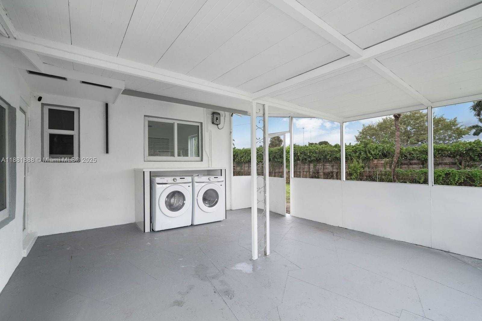 Small Image of 20181 NORTH WEST 14TH PL, Miami Gardens Number 22