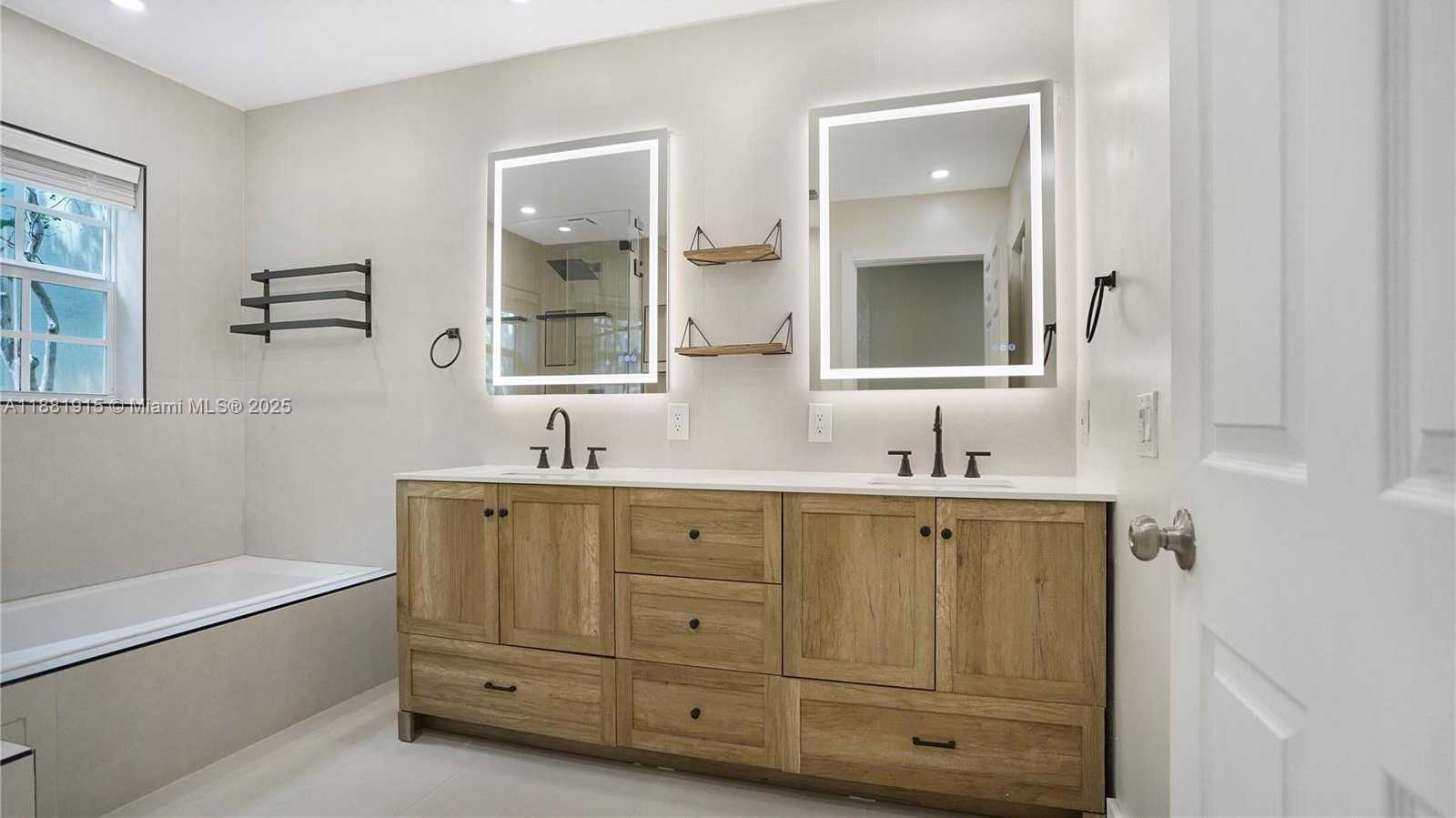 Small Image of 1051 NORTH WEST 108TH AVE, Plantation Number 31