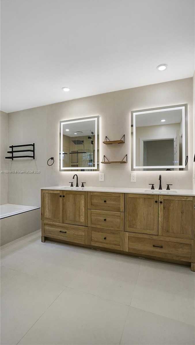 Small Image of 1051 NORTH WEST 108TH AVE, Plantation Number 32