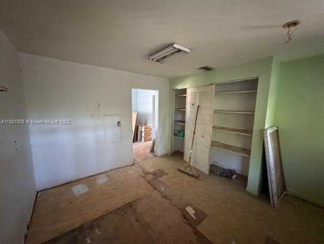 Small Image of 8920 SOUTH WEST 157TH ST, Palmetto Bay Number 14