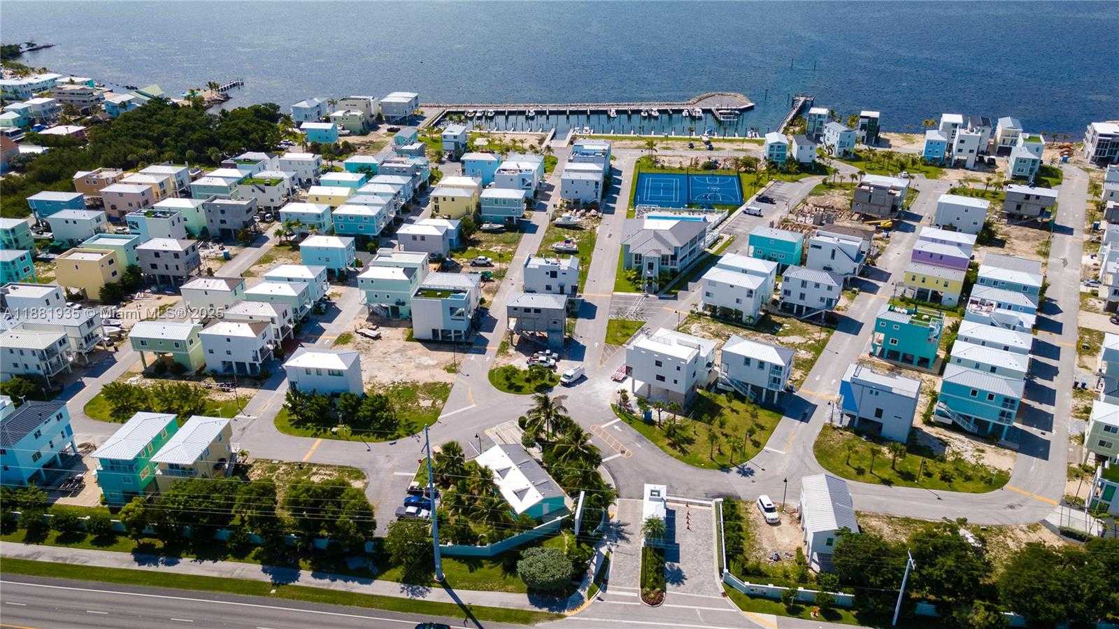 Small Image of 94825 OVERSEAS HWY 178, Key Largo Number 3