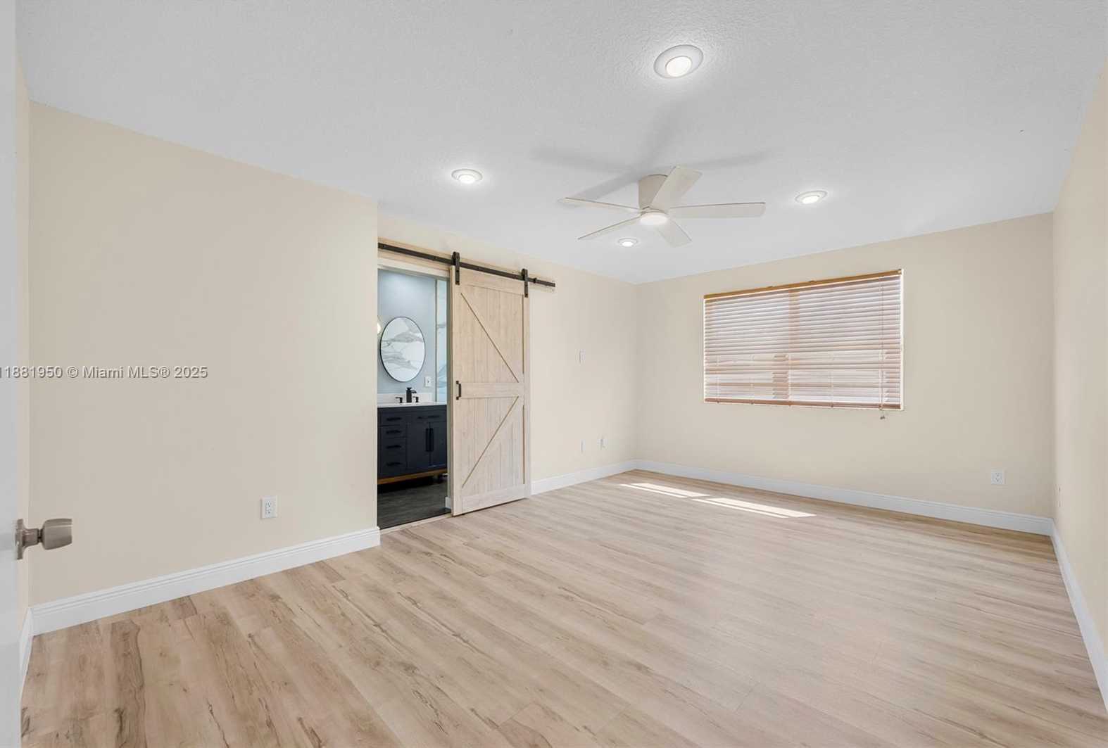 Small Image of 11862 NORTH WEST 13TH ST, Pembroke Pines Number 28