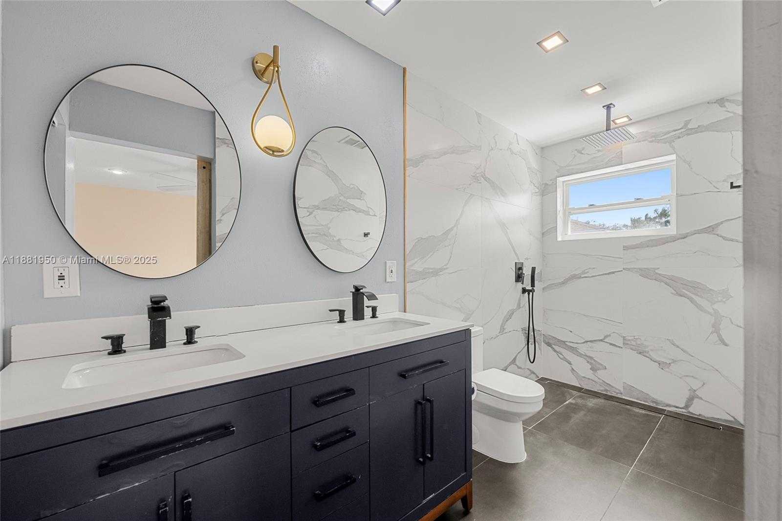 Small Image of 11862 NORTH WEST 13TH ST, Pembroke Pines Number 31