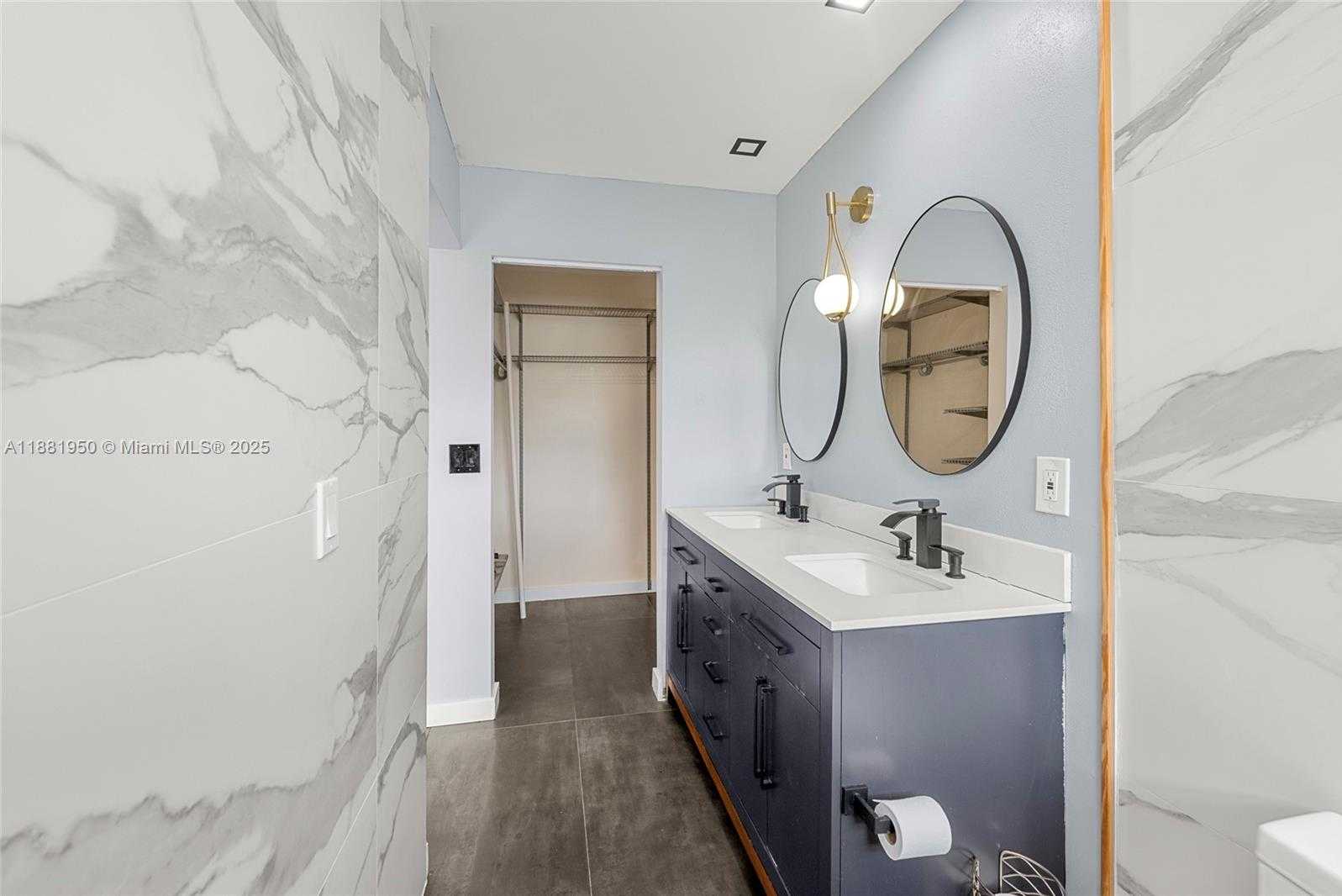 Small Image of 11862 NORTH WEST 13TH ST, Pembroke Pines Number 34
