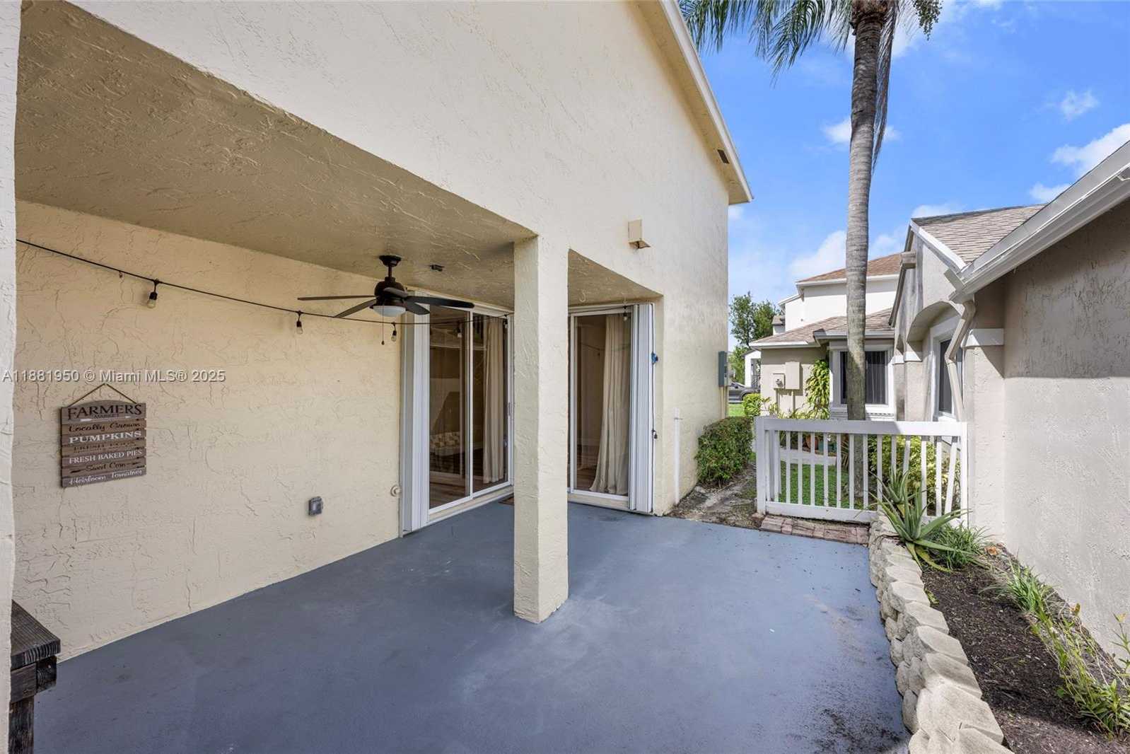 Small Image of 11862 NORTH WEST 13TH ST, Pembroke Pines Number 49