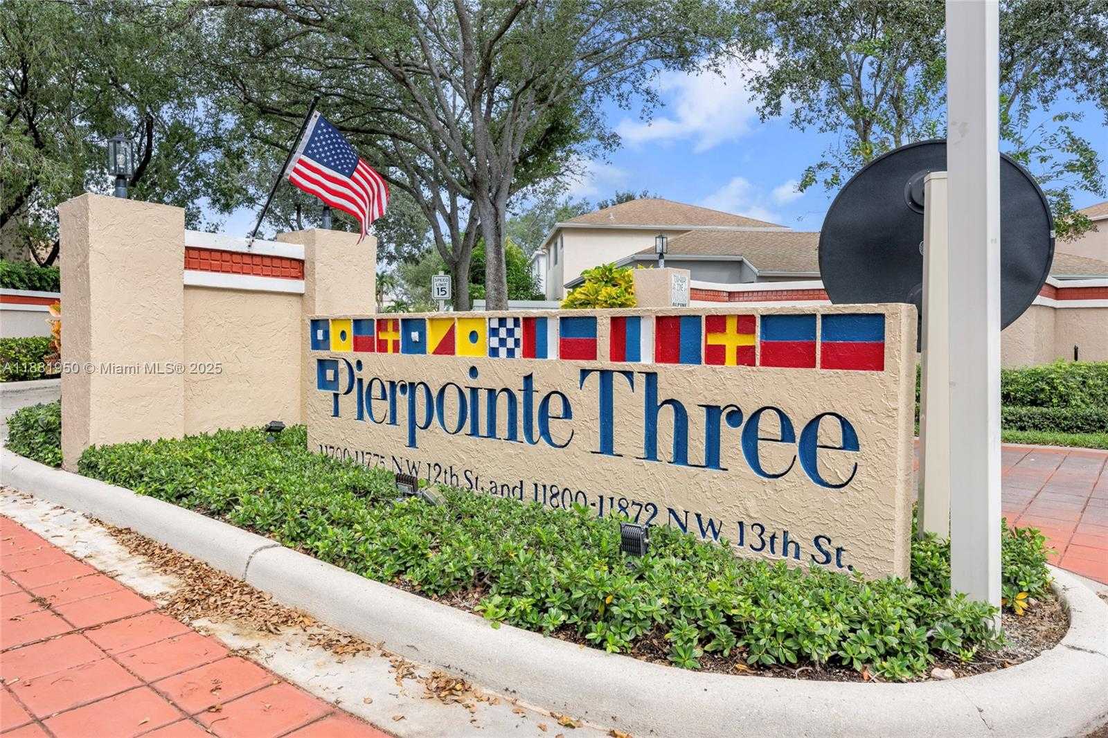 Small Image of 11862 NORTH WEST 13TH ST, Pembroke Pines Number 59