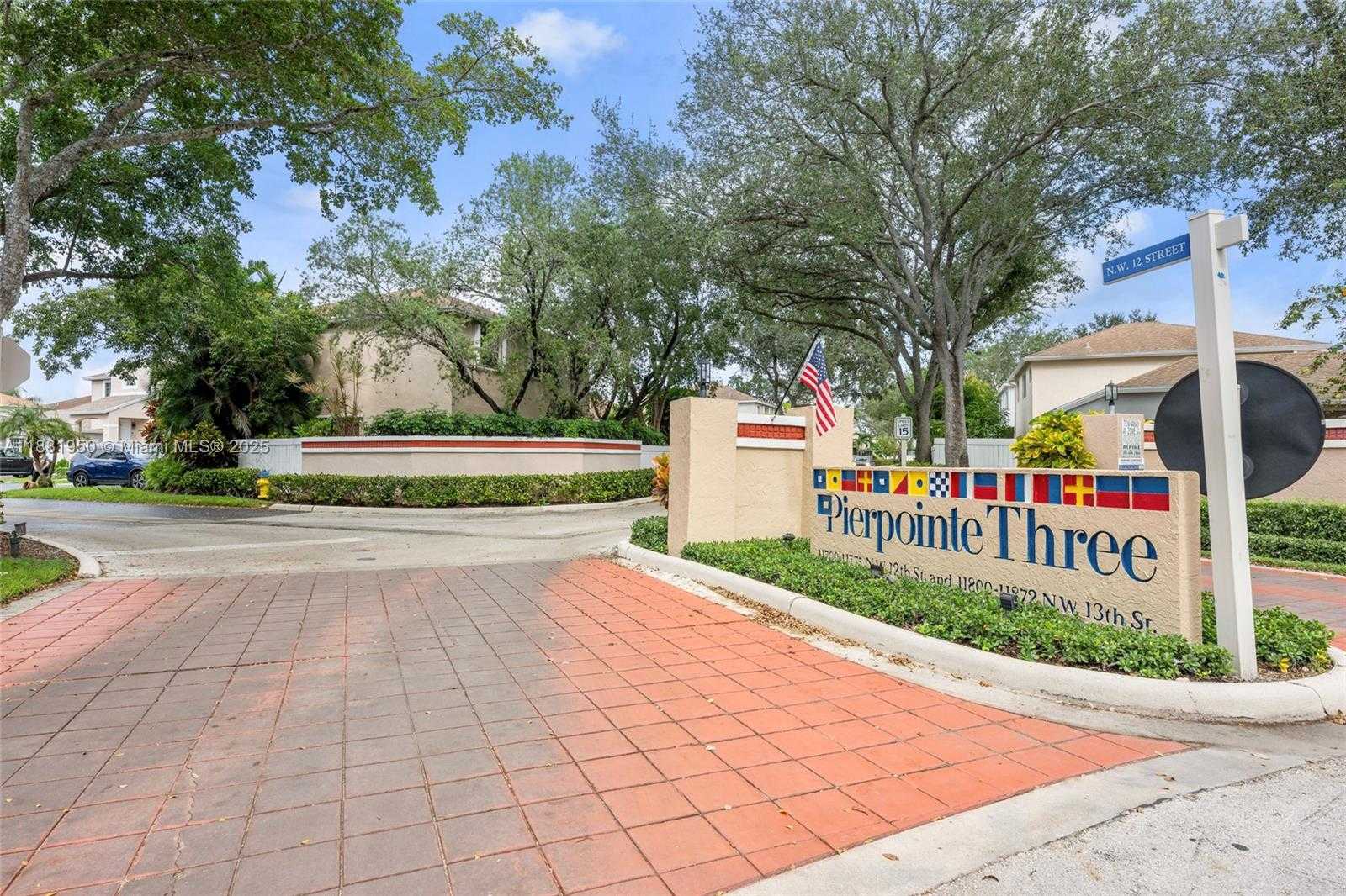 Small Image of 11862 NORTH WEST 13TH ST, Pembroke Pines Number 62
