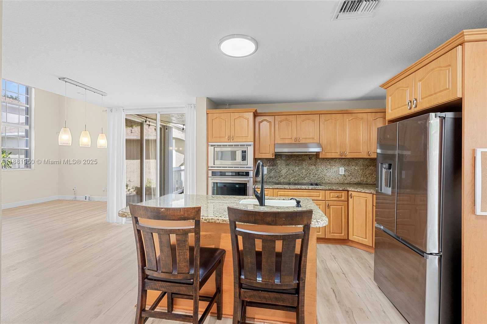 Small Image of 11862 NORTH WEST 13TH ST, Pembroke Pines Number 9