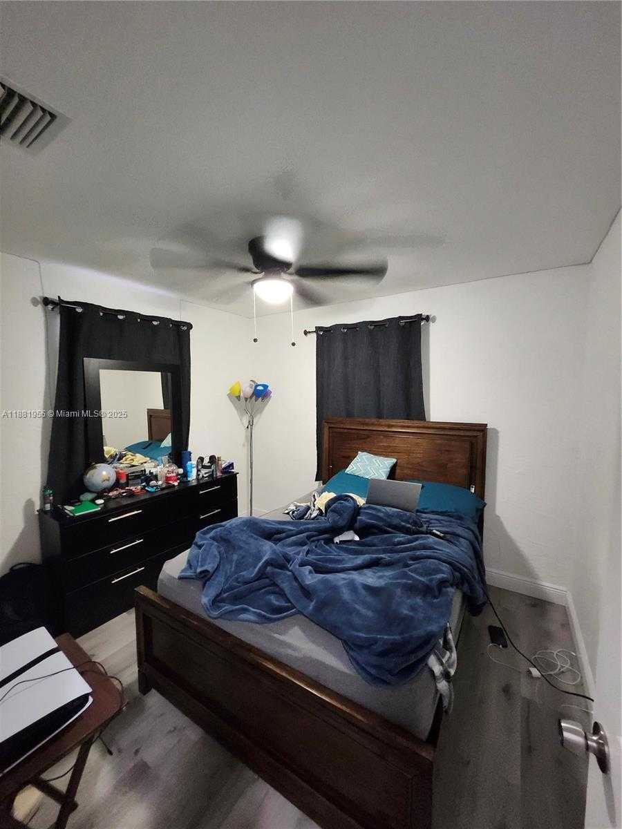 Small Image of 4301 NORTH WEST 59TH CT, North Lauderdale Number 31