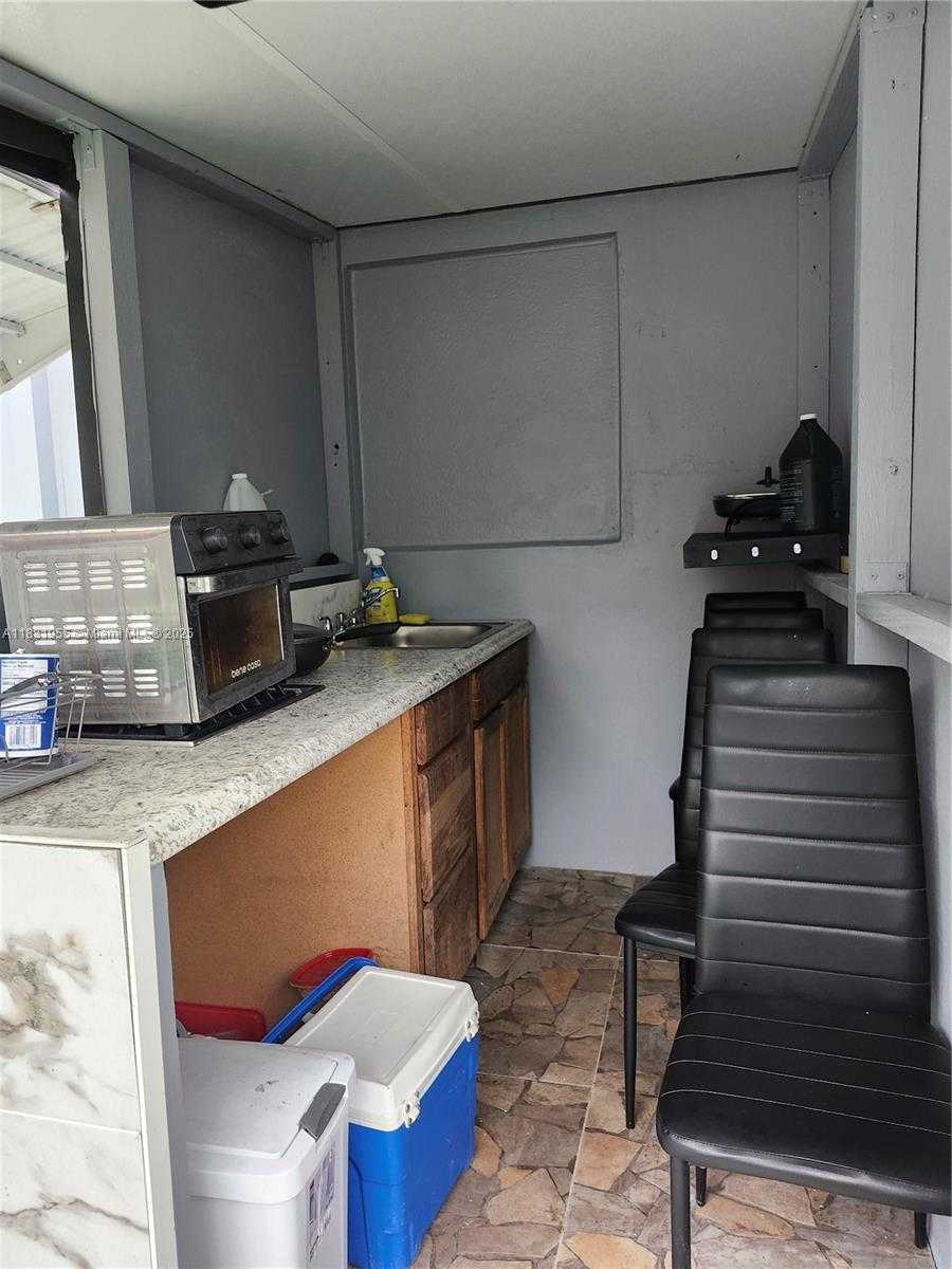 Small Image of 4301 NORTH WEST 59TH CT, North Lauderdale Number 38