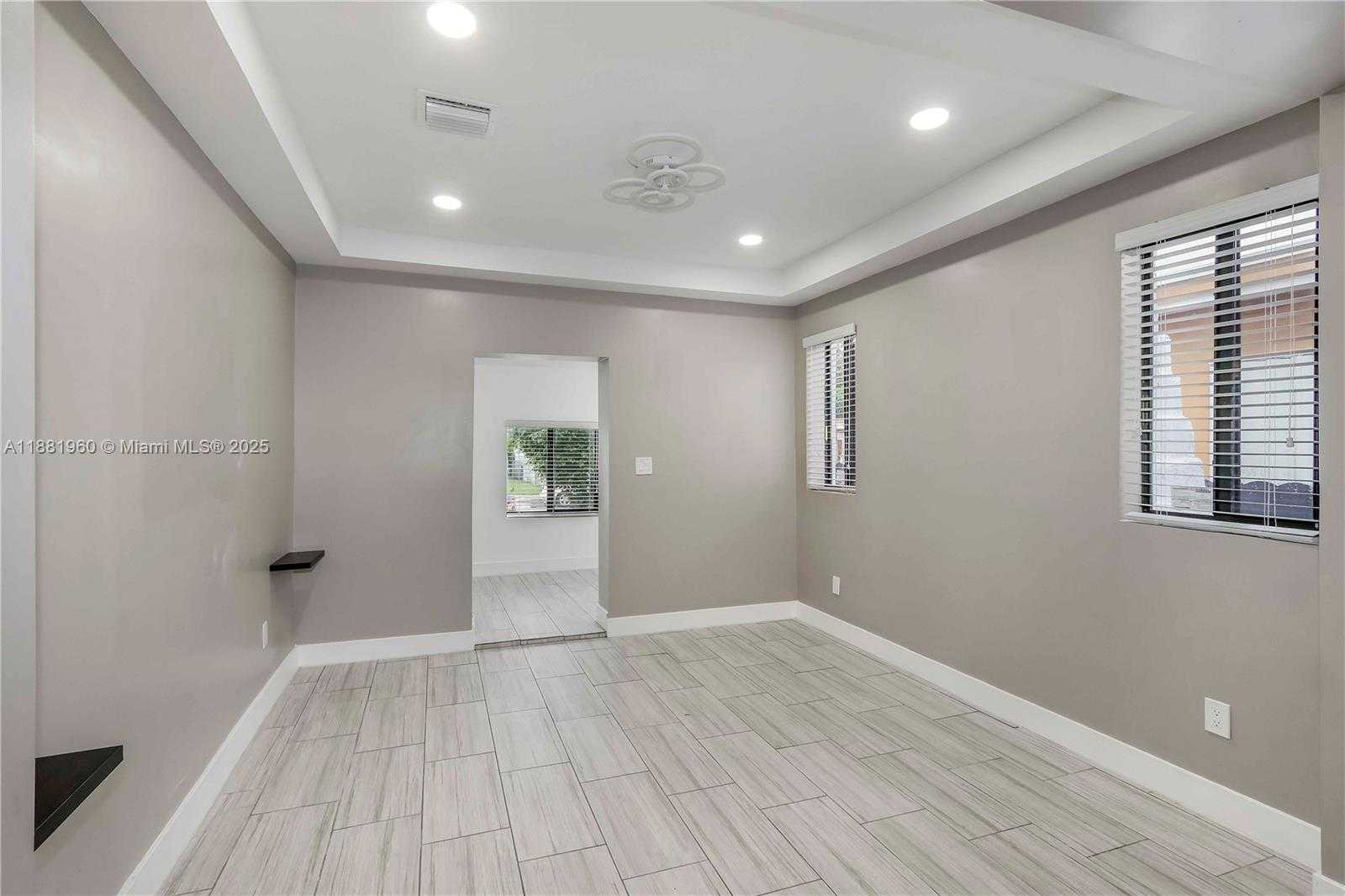 Small Image of 1545 NORTH WEST 53RD ST, Miami Number 6