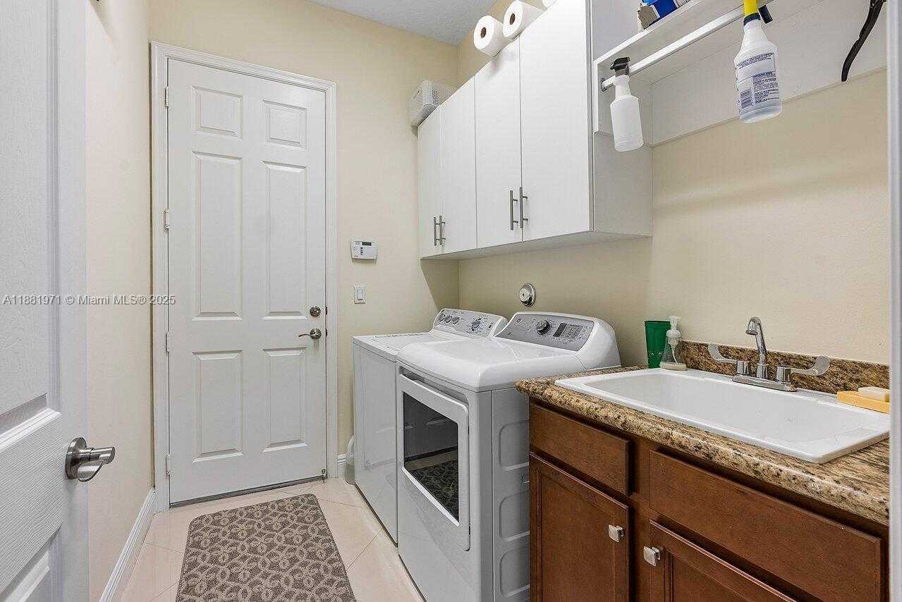 Small Image of 12097 BOCA RESERVE LN, Boca Raton Number 17
