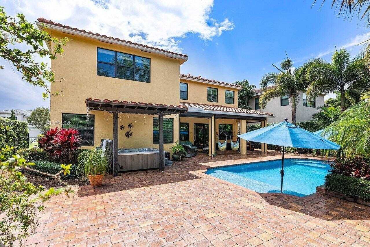 Small Image of 12097 BOCA RESERVE LN, Boca Raton Number 2