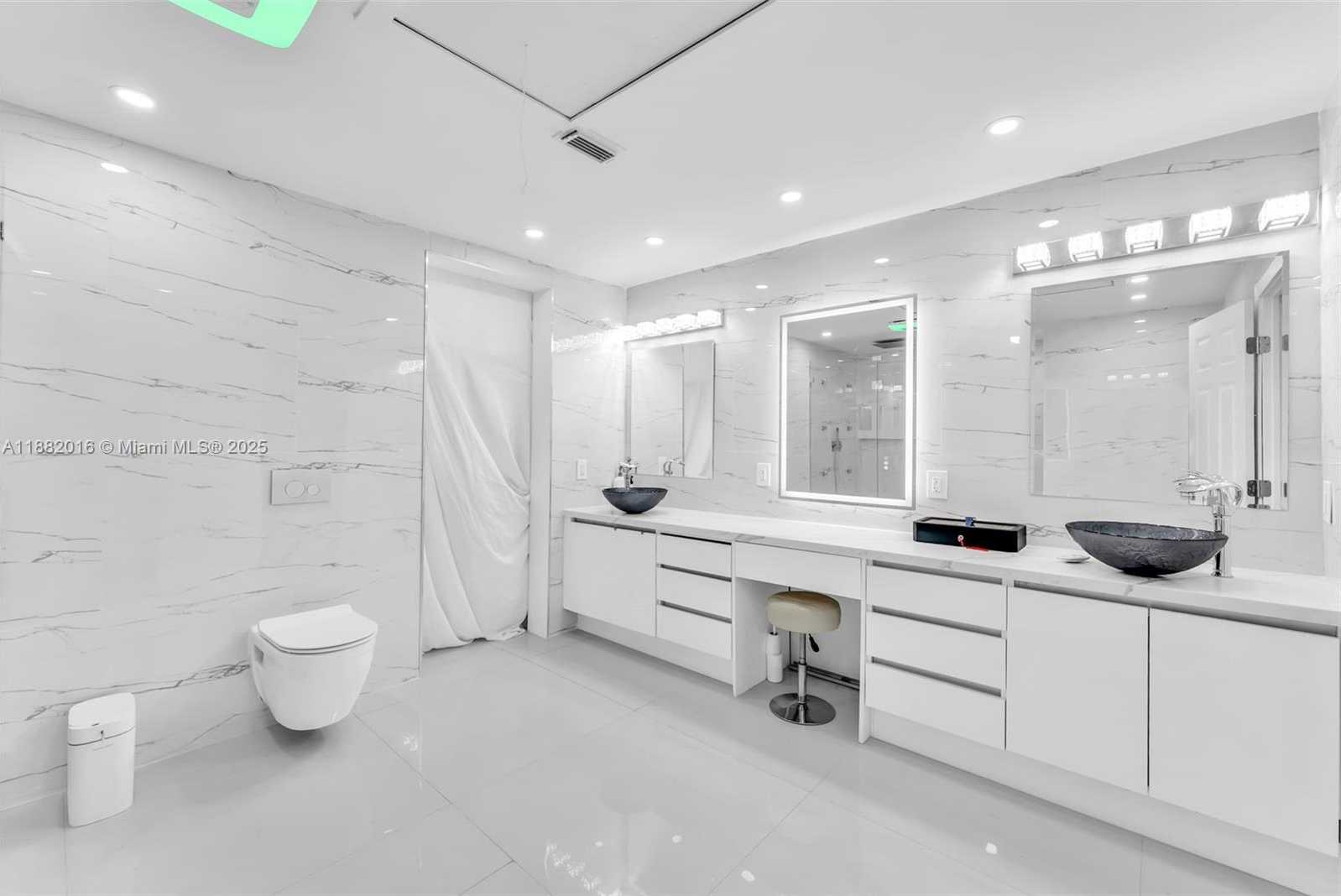 Small Image of 21420 SOUTH WEST 94TH AVE, Cutler Bay Number 15