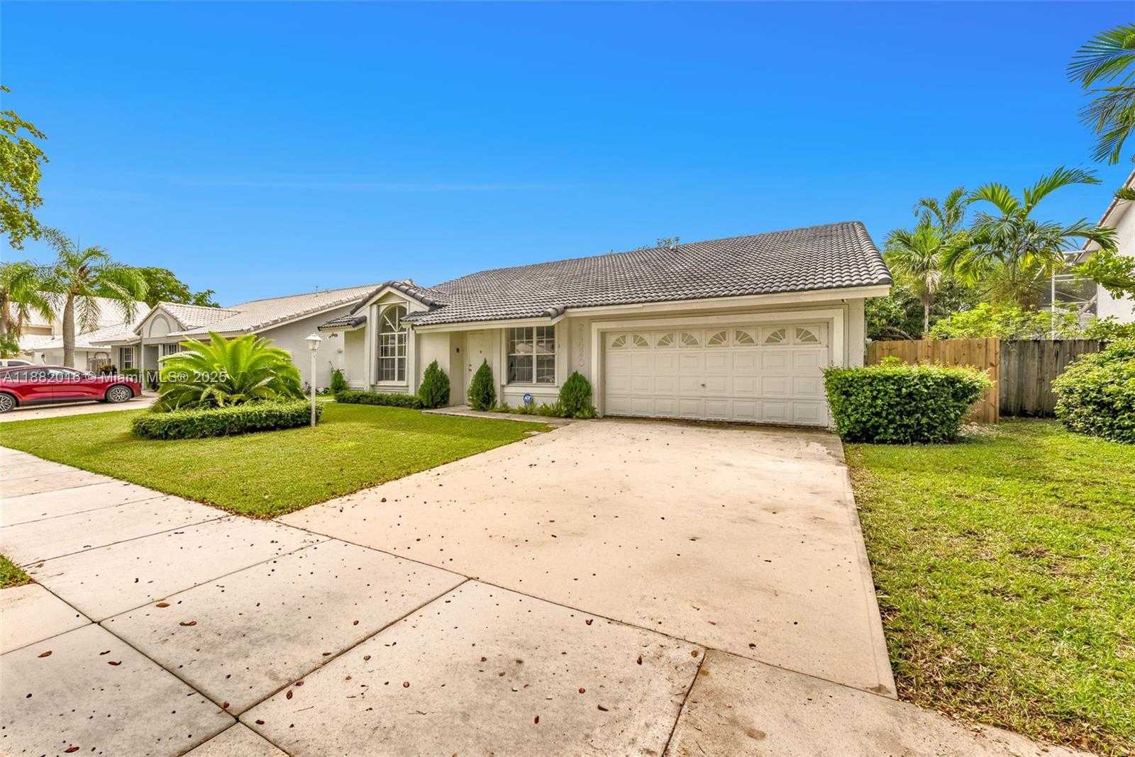 Small Image of 21420 SOUTH WEST 94TH AVE, Cutler Bay Number 2