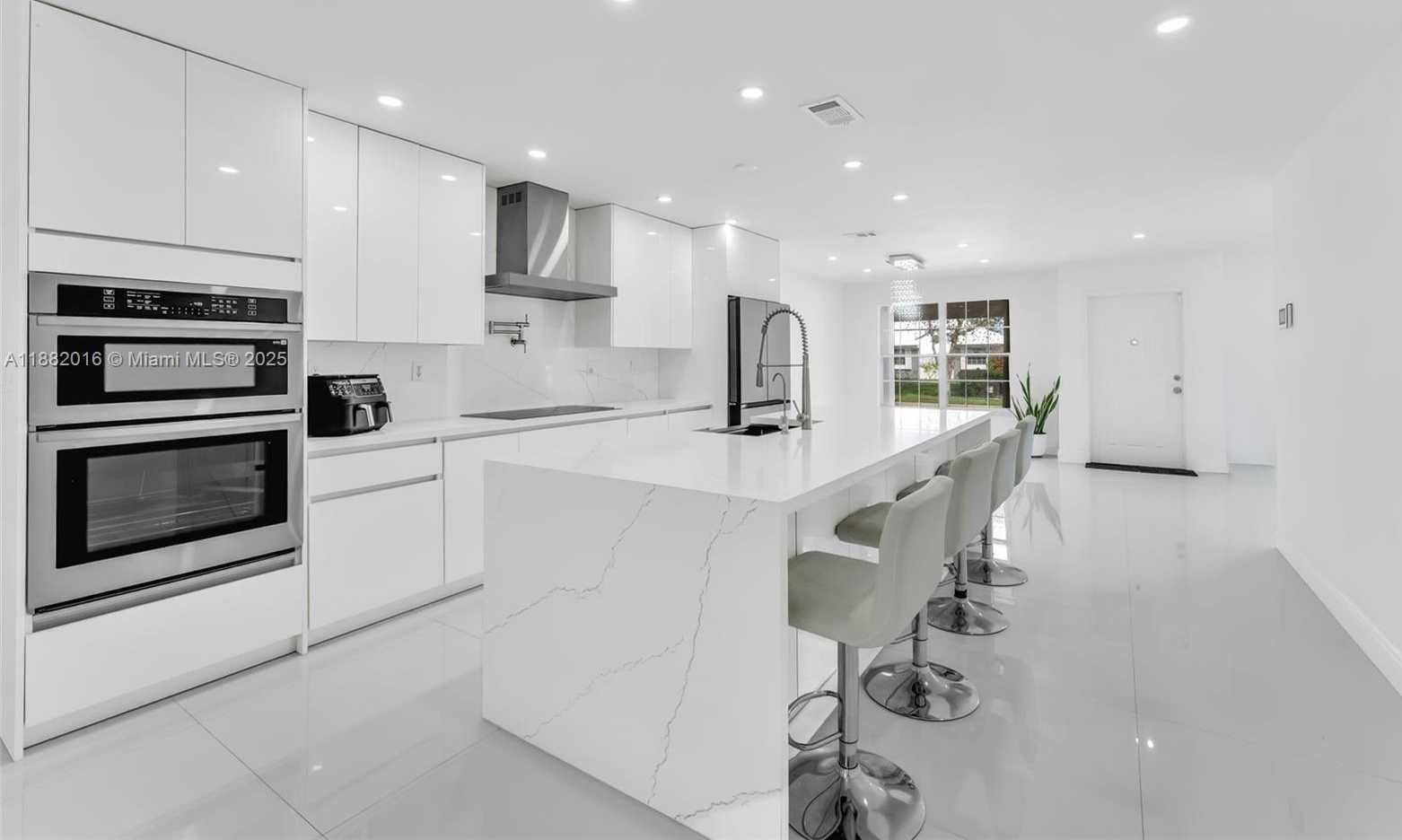 Small Image of 21420 SOUTH WEST 94TH AVE, Cutler Bay Number 9