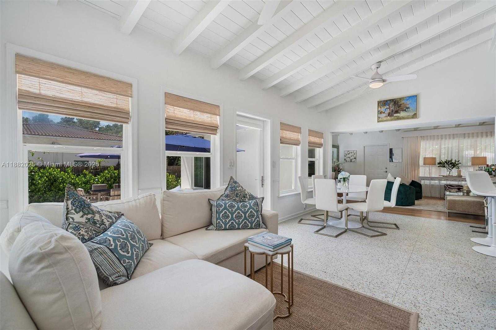 Small Image of 9357 NORTH EAST 9TH PL, Miami Shores Number 10