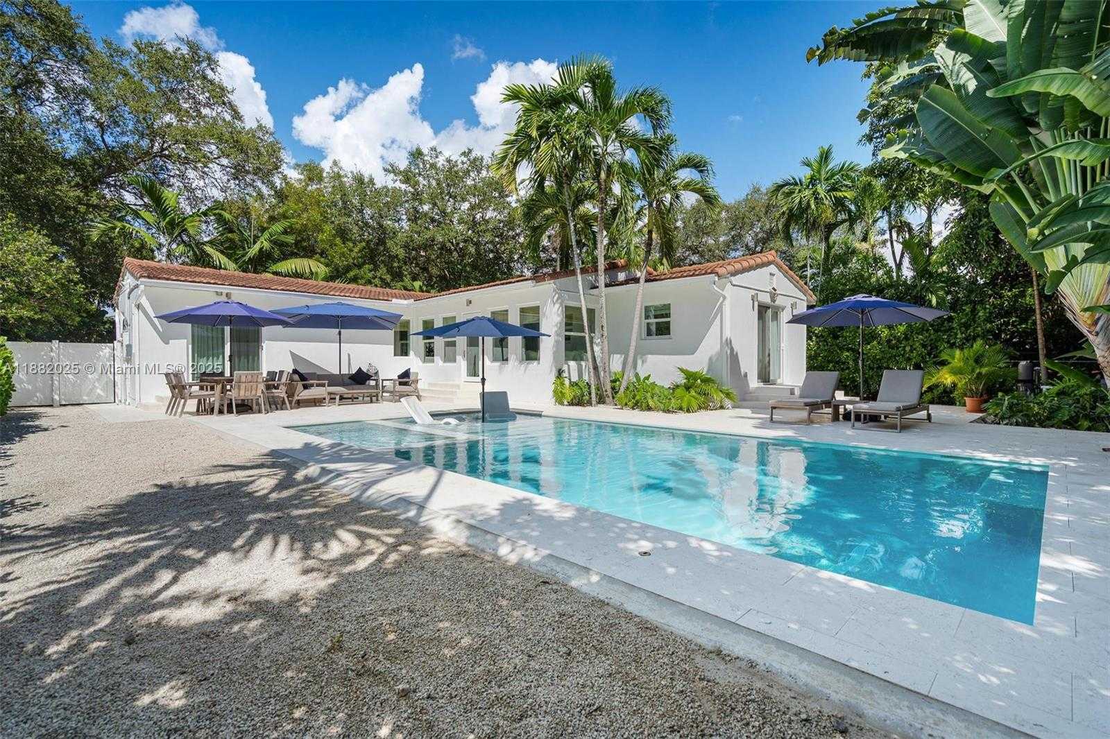 Small Image of 9357 NORTH EAST 9TH PL, Miami Shores Number 35