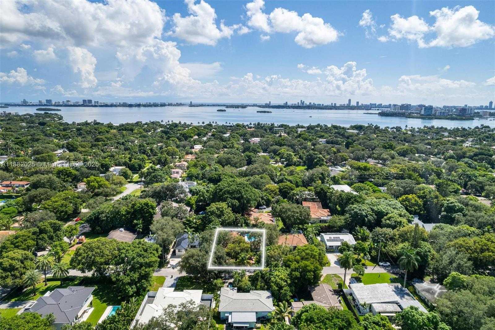 Small Image of 9357 NORTH EAST 9TH PL, Miami Shores Number 43