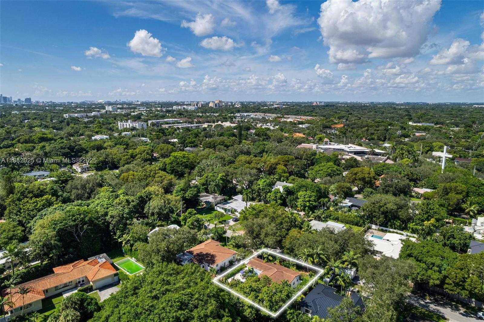 Small Image of 9357 NORTH EAST 9TH PL, Miami Shores Number 44