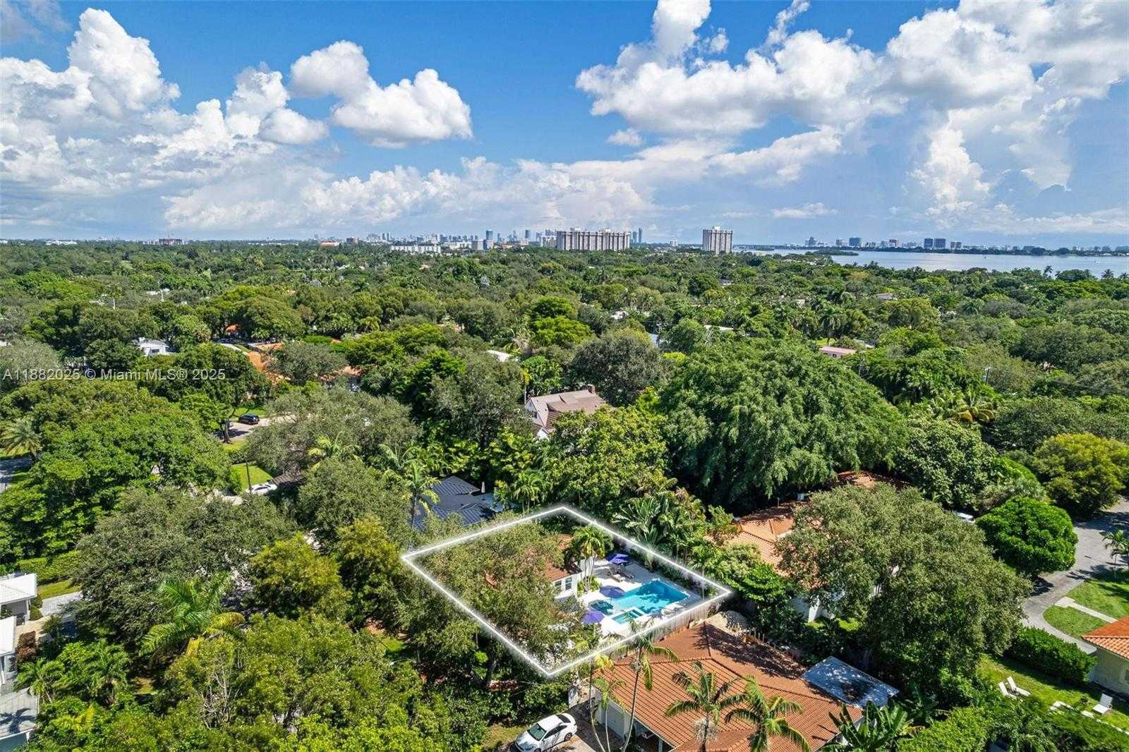 Small Image of 9357 NORTH EAST 9TH PL, Miami Shores Number 48