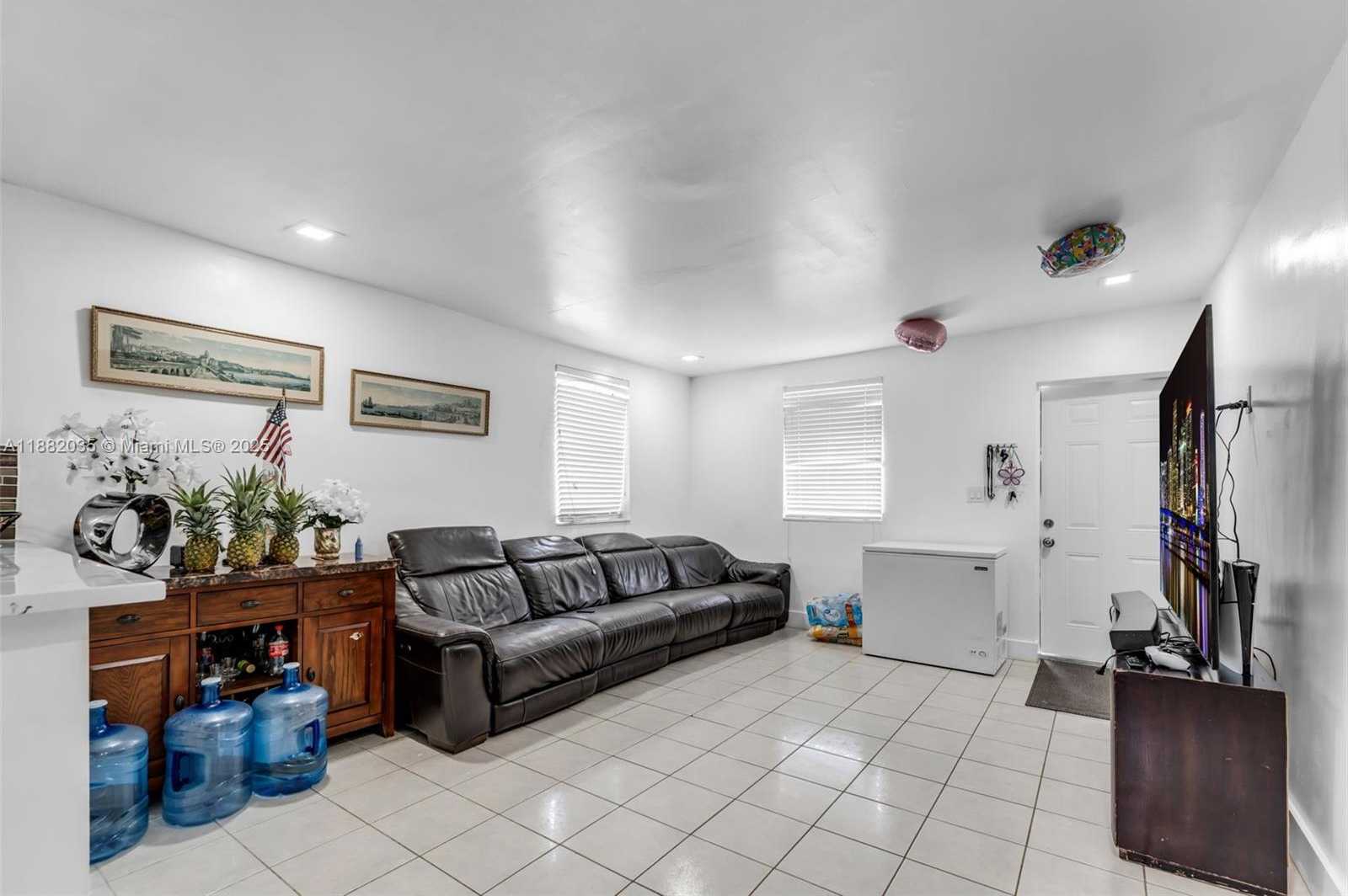 Small Image of 12750 SOUTH WEST 197TH AVE, Miami Number 26