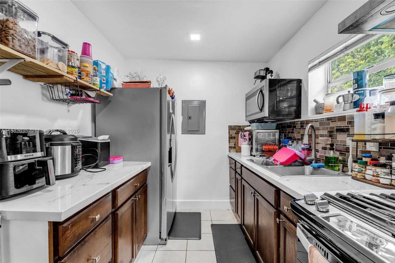 Small Image of 12750 SOUTH WEST 197TH AVE, Miami Number 28