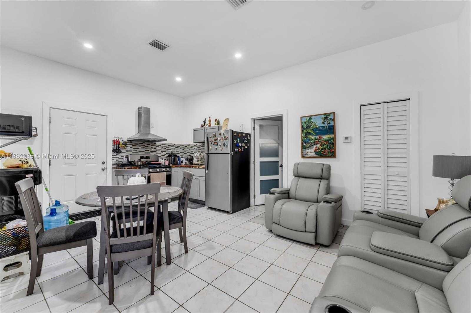 Small Image of 12750 SOUTH WEST 197TH AVE, Miami Number 39