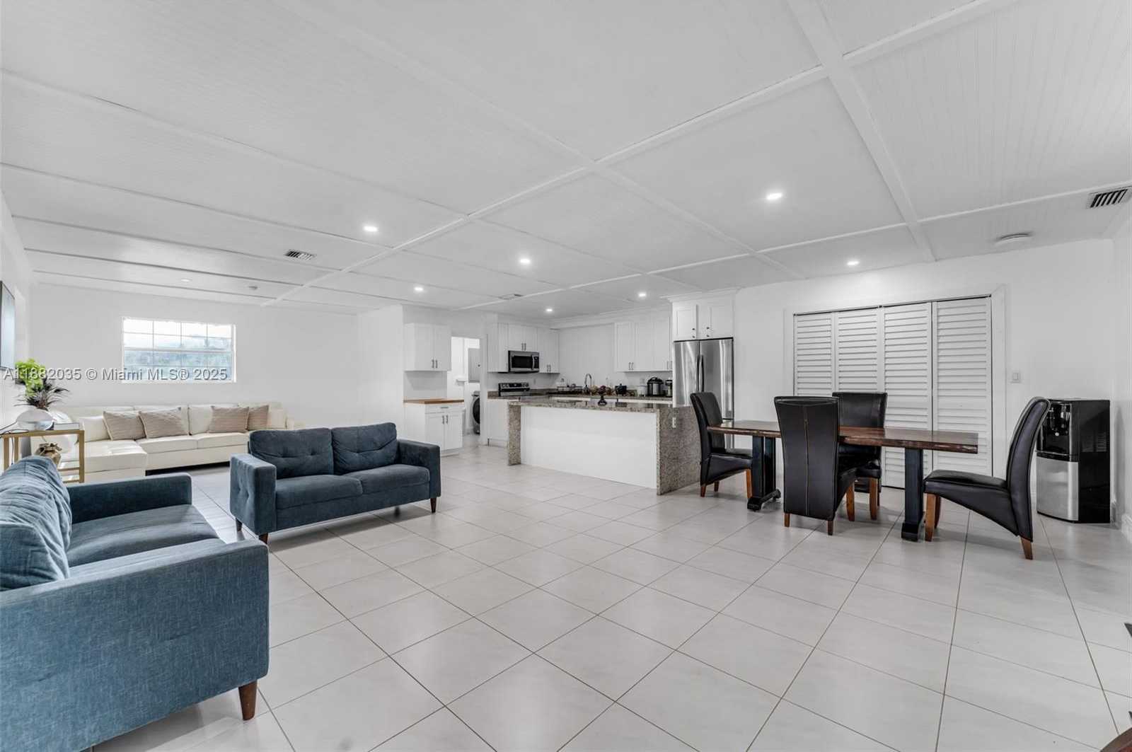 Small Image of 12750 SOUTH WEST 197TH AVE, Miami Number 4