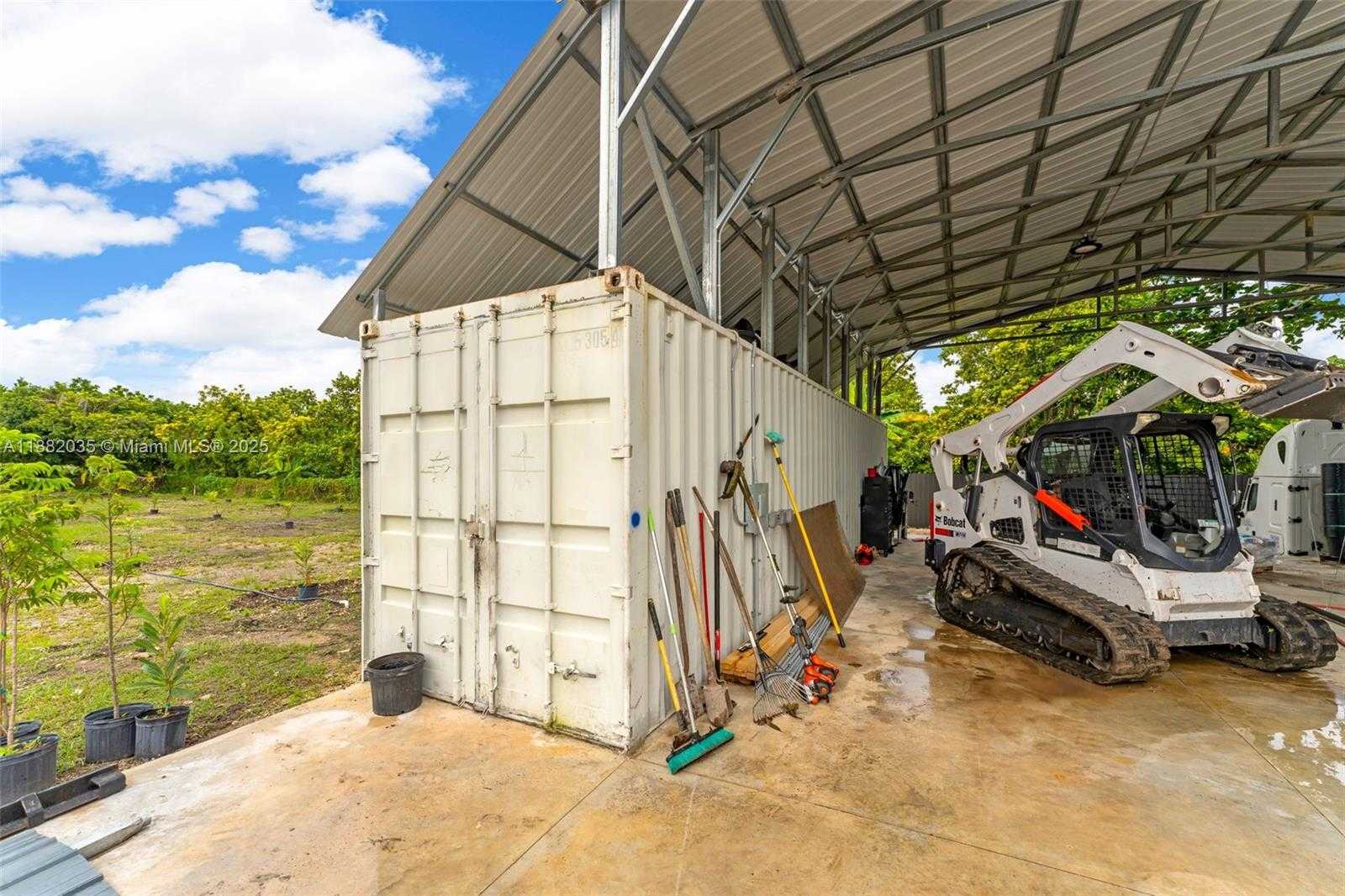 Small Image of 12750 SOUTH WEST 197TH AVE, Miami Number 48