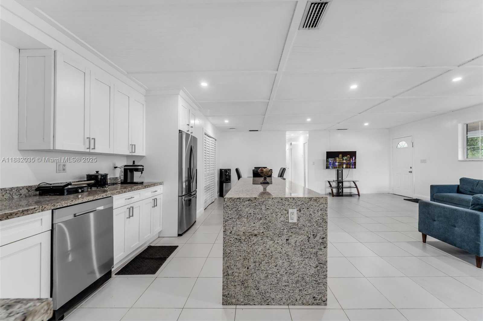 Small Image of 12750 SOUTH WEST 197TH AVE, Miami Number 6