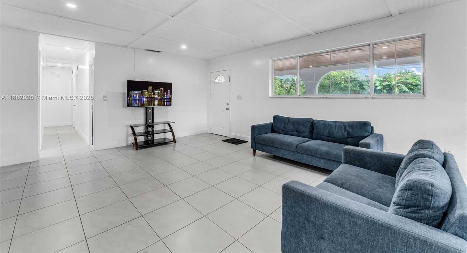Small Image of 12750 SOUTH WEST 197TH AVE, Miami Number 8