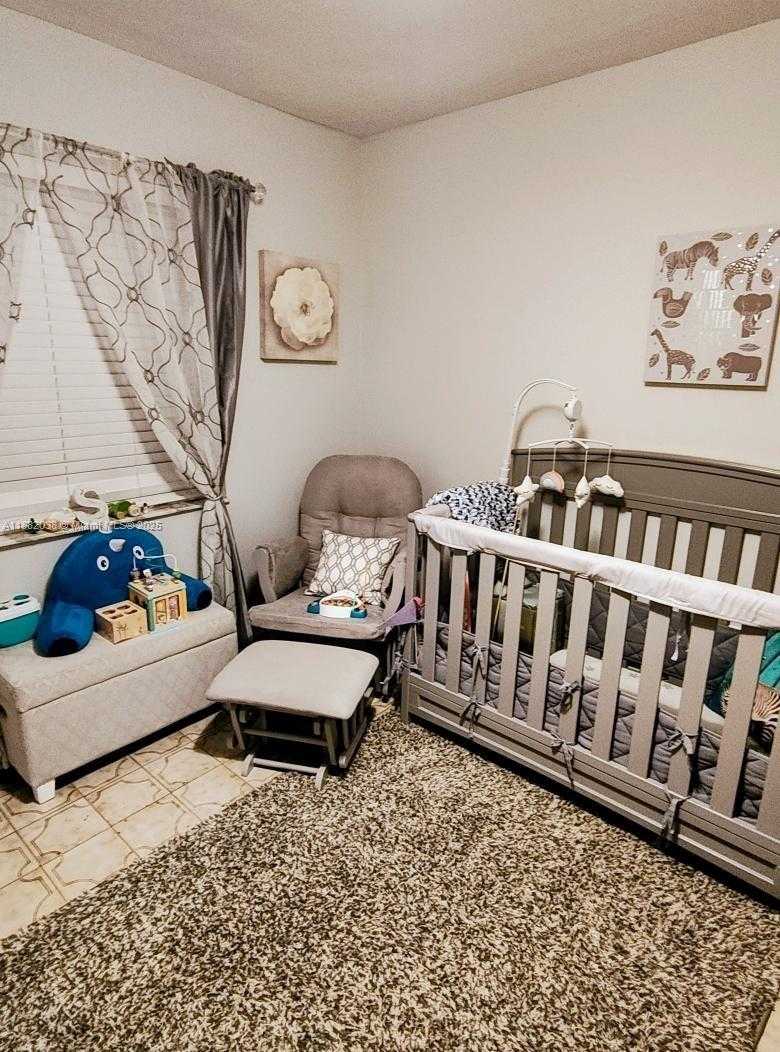 Small Image of 3124 SOUTH WEST 63RD AVE, Miami Number 36