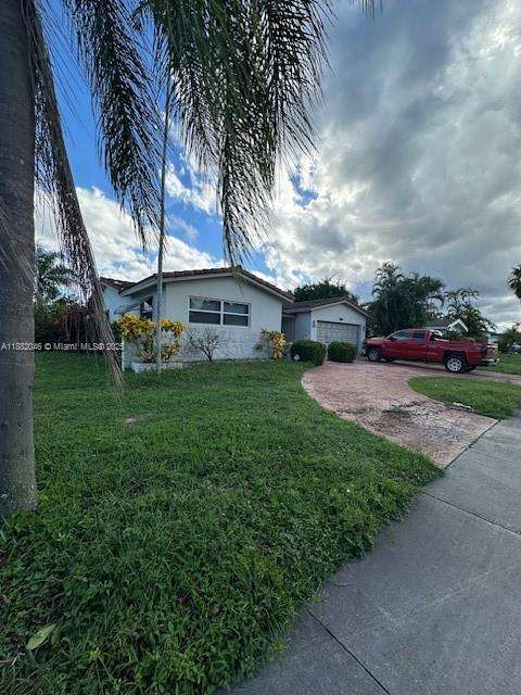Small Image of 4700 TAFT ST, Hollywood Number 3
